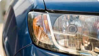 headlight cleaning service